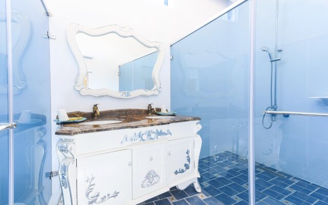 Mira Bella Guest House