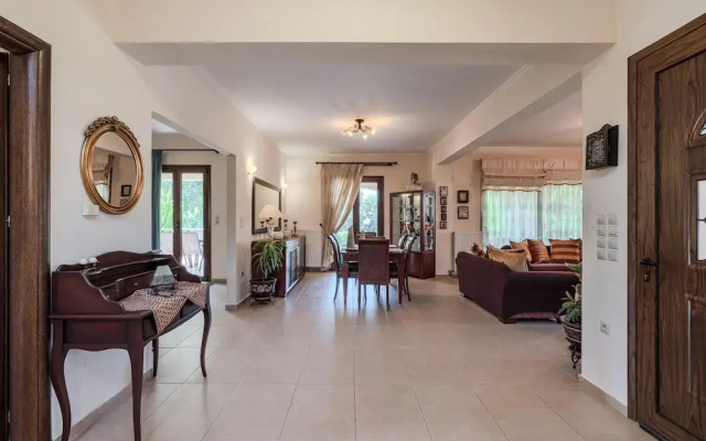 Iris Villa