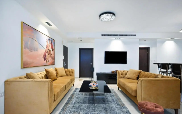 Pretty 2BR in Ben Gurion Blvd by HolyGuest