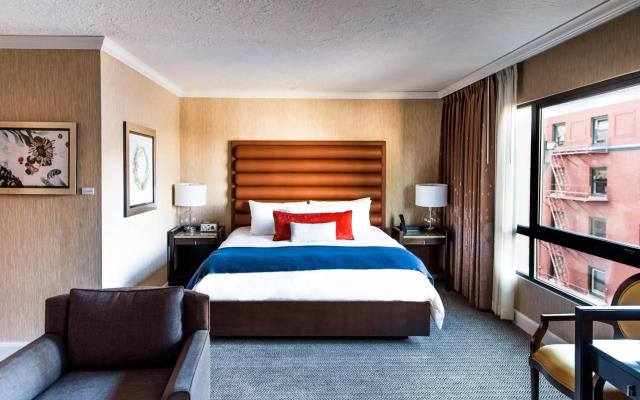 Dossier Hotel