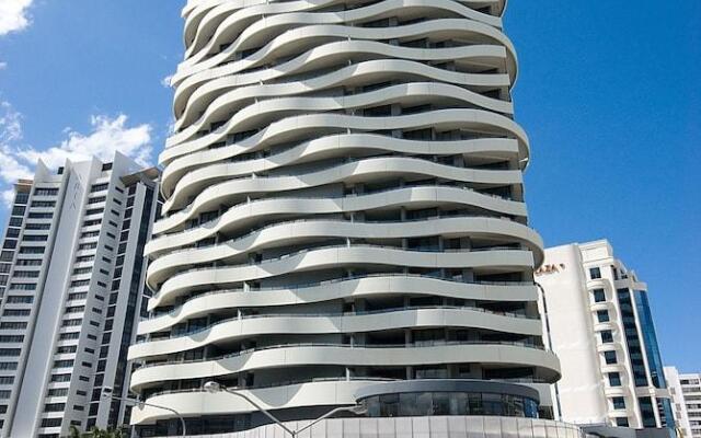 Wave Apartments Broadbeach