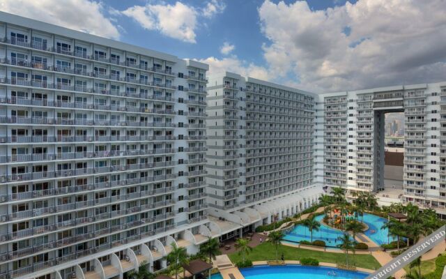 Withus Condotel at Shell Residences