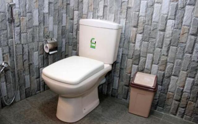 Sandaru Holiday Inn