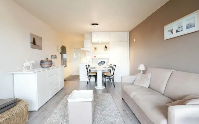 Nice Studio Near the sea