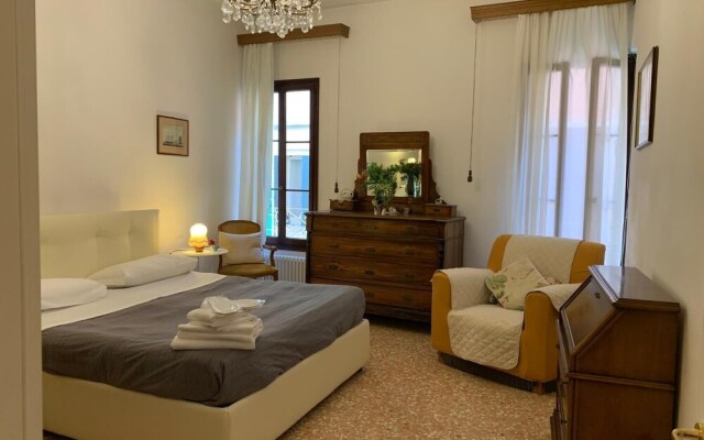 Grimaldi Apartments - Ai Carmini