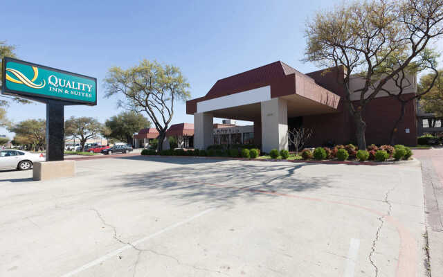 Quality Inn & Suites Plano East - Richardson