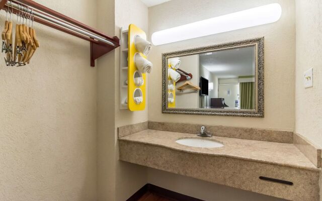 Motel 6 Durham