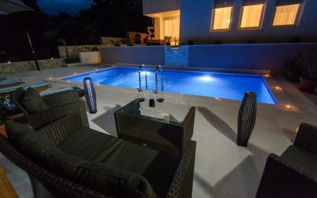 Apartments Villa Aurora 3