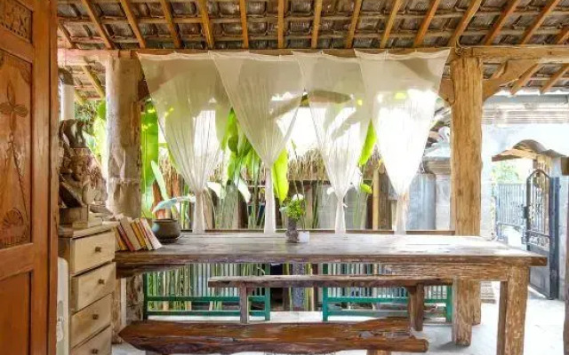 TwoSpaces Living at Wave and Chill House, Canggu