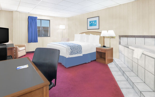 Travel Inn & Suites