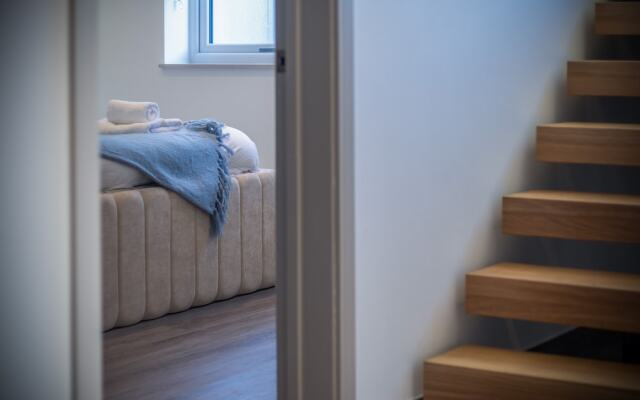 Sunrise - 5 Bedroom Home - Pendine