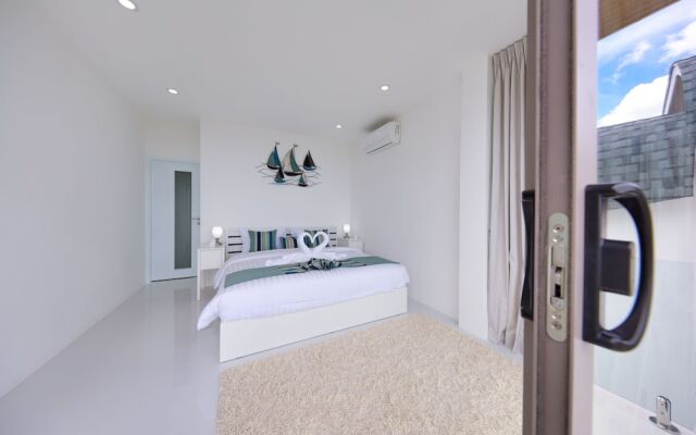 Amazing Seaview 3 Bedroom Villa Flora