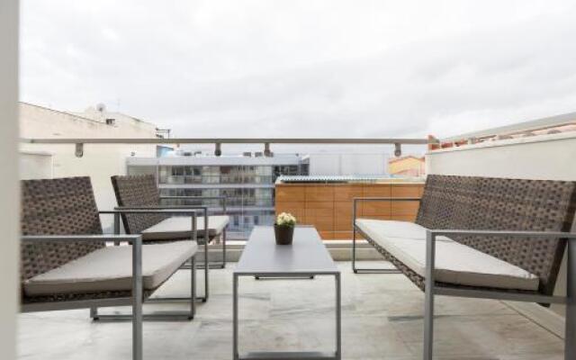 Stylish and Spacious 2BD - Thiseio by UPSTREET