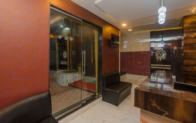 OYO 11498 Hotel Bliss Executive