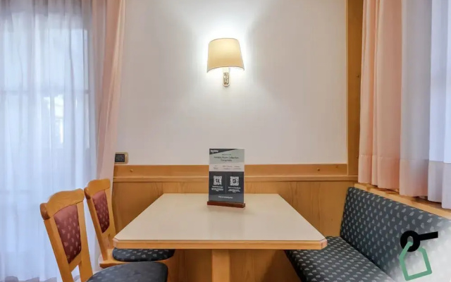 HOTIDAY Room Collection - Campitello