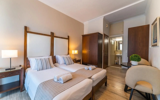 Kalamaki Mare Suites
