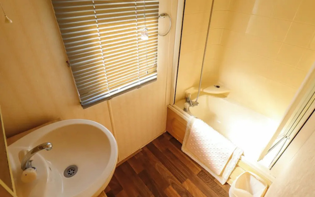 Coastfield Holiday Village - Holiday Accommodation 2604