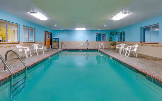 Super 8 by Wyndham Roswell