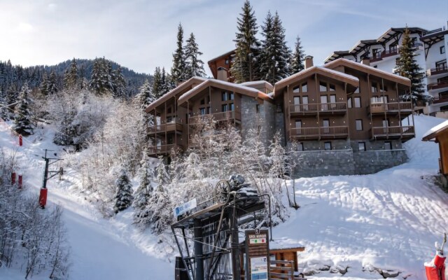Yellowstone Lodge Chalet 4