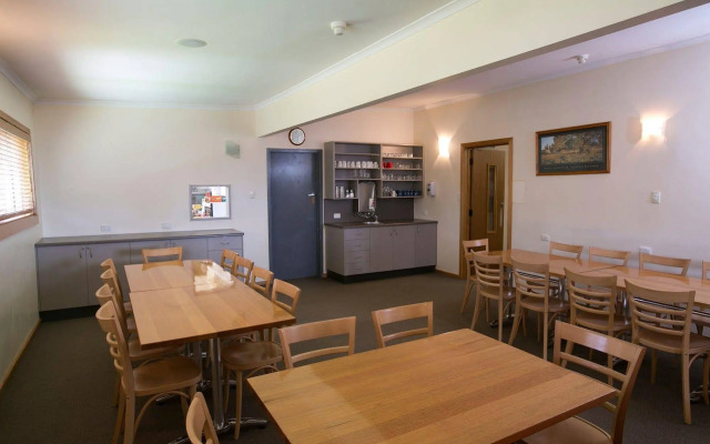 Cooroona Alpine Lodge