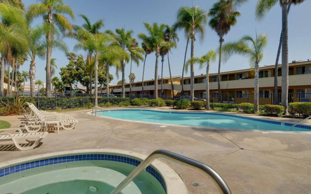 Hotel Palmeras Chula Vista