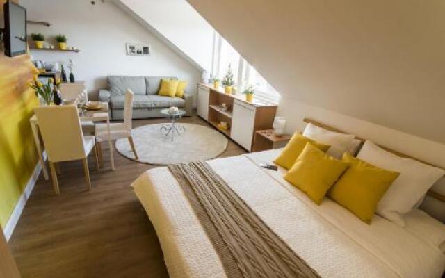 Warm & Friendly Apartment II.