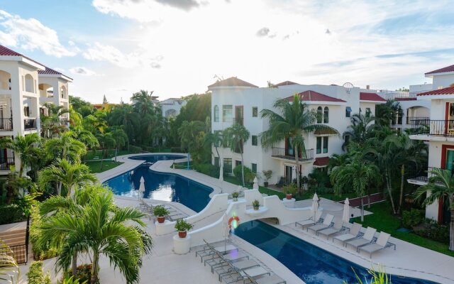 Paseo Del Sol Reef 305 3 Bedroom Condo by RedAwning