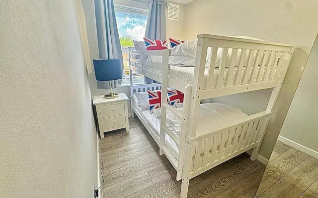 Eastcote Edge Residence