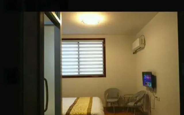 61 Mengyin Apartment