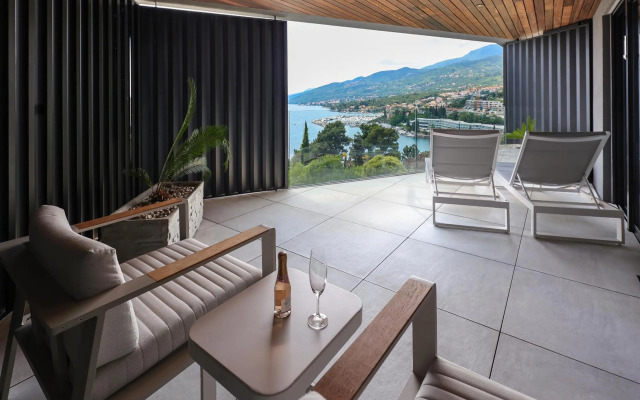 Luxury twin apartments Opatija