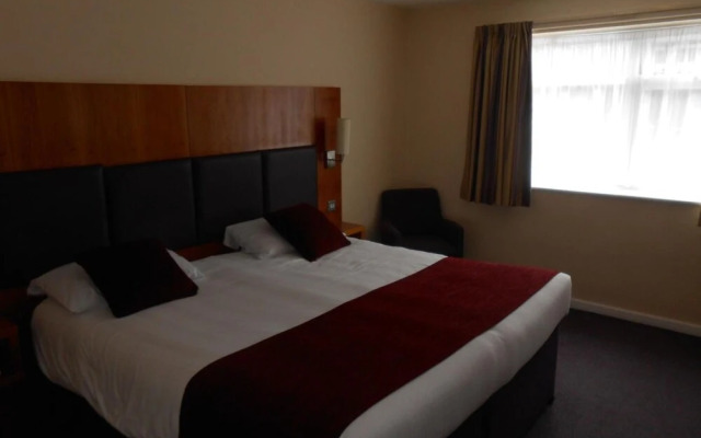 Wheatsheaf Hotel by Greene King Inns