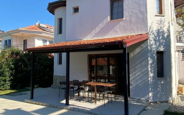 Villa With Private Pool and Garden in Dalyan