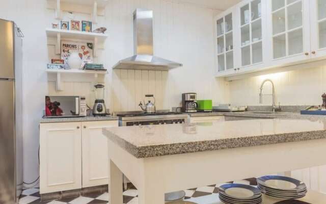 w Bohemian Villa in Heart of Barranco