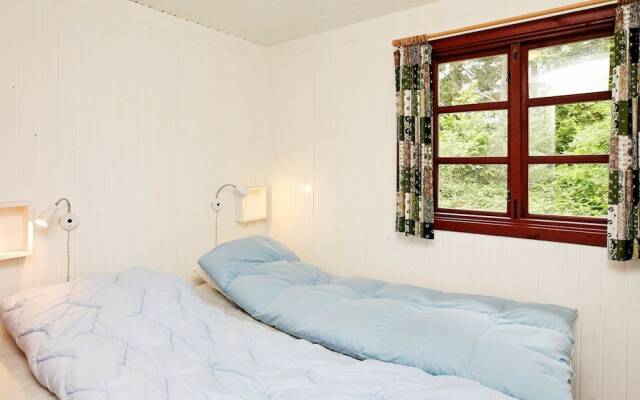 8 Person Holiday Home in Hojslev