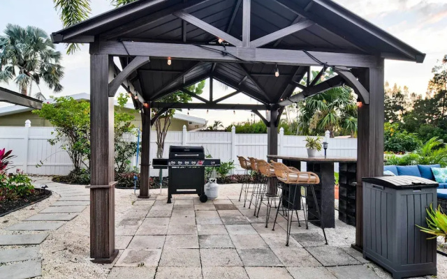 Waterfront Bradenton Home: Heated Pool & Fire Pit
