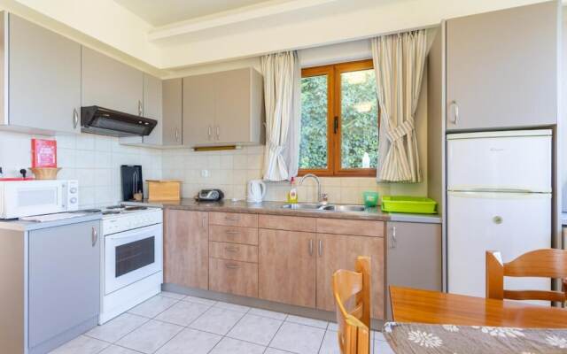 Maroulas Villas Collection