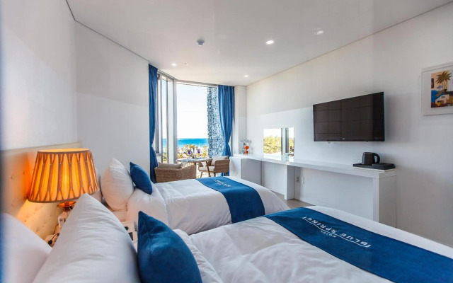 Bluespring Boutique Hotel