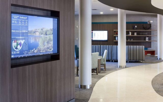 Courtyard by Marriott Santa Clarita Valencia