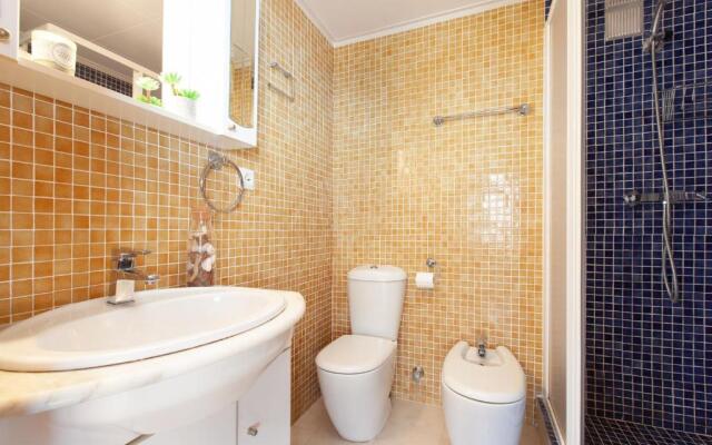 Lets Holidays Apartment Costa Brava