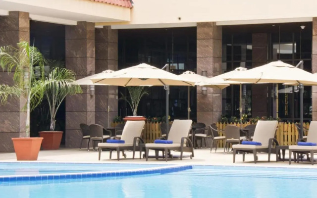 Amazing Duplex Suite Available