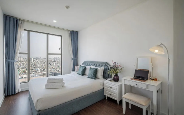 Vera Apartments - Saigon Royal Residence