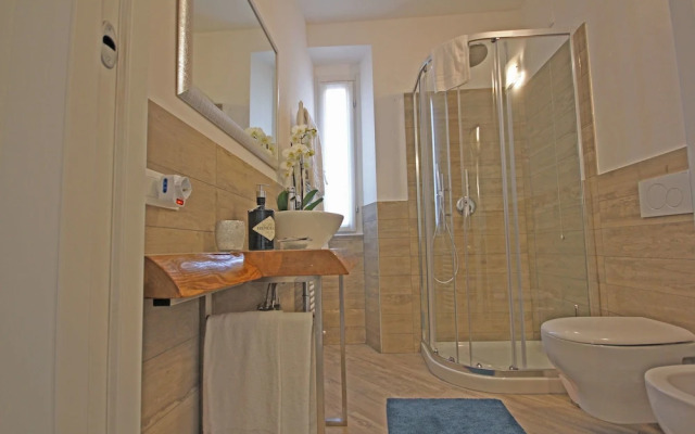 Diamond Apartments