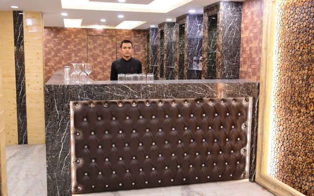 Hotel S. K Crown Park Naraina