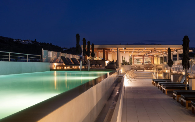Almyrida Residence