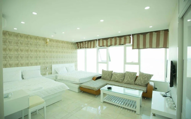 Phi Yen Nha Trang Blue Sea Apartments