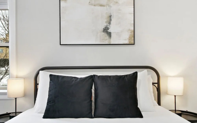 Fascinating 1BR Apartment in Skokie