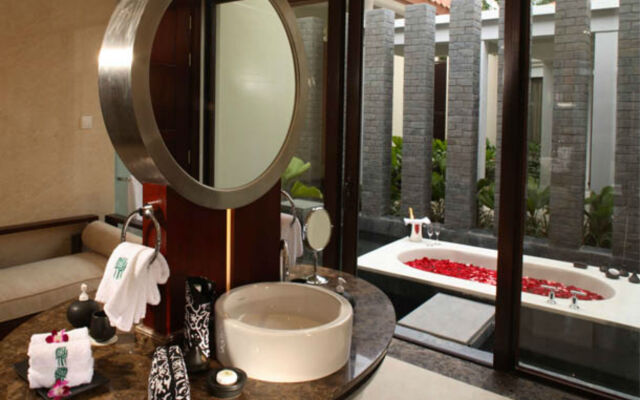 Banyan Tree Sanya