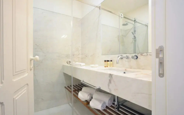 Charming Central Porto Apartment