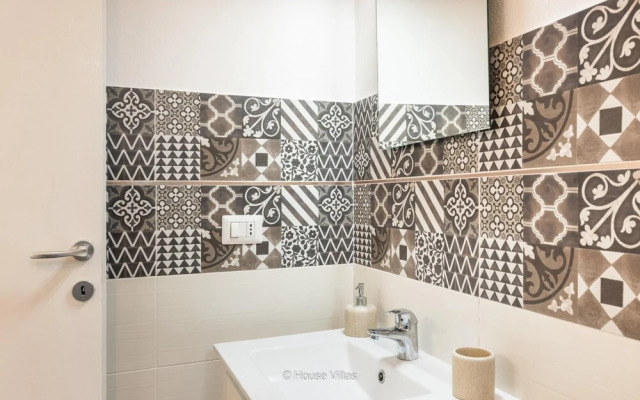 White Summer in Avola