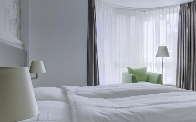 PLATZHIRSCH ZÜRICH - Downtown Boutique Hotel & Sushi Lounge